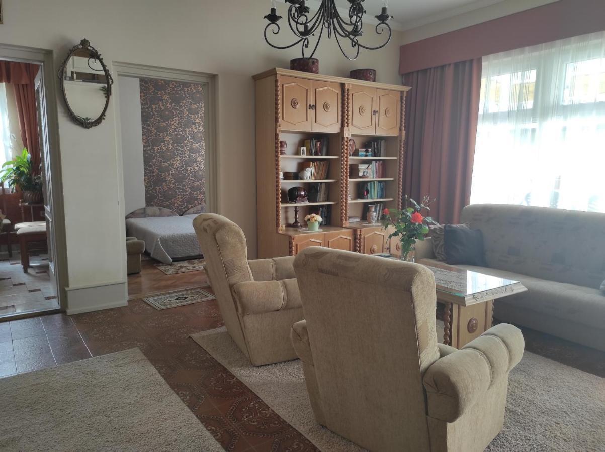 Apartamento Kovacs Vendeghaz Hajdúszoboszló Exterior foto